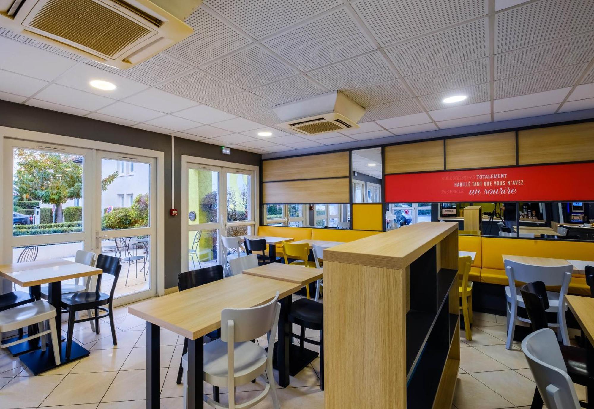 弗雷瑞斯阿尔冈河畔皮热民宿酒店 Fréjus 外观 照片